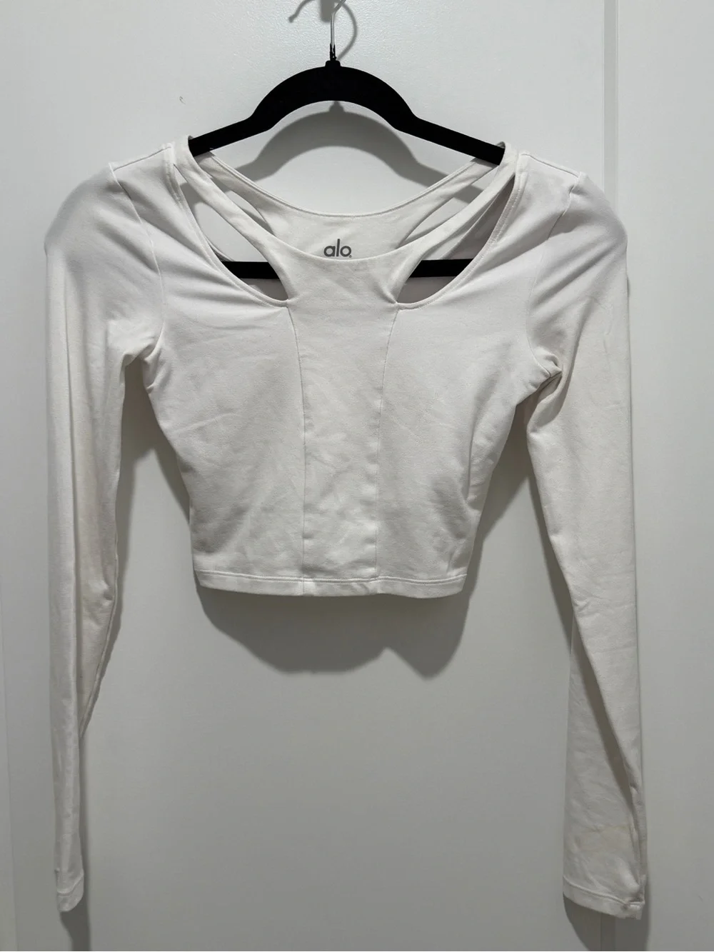 ALO Yoga White Long-Sleeve Cutout Crop Top